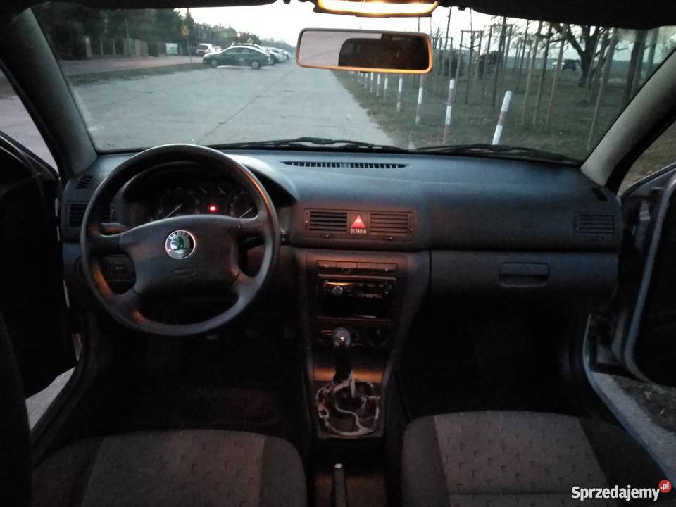 Skoda Octavia 2002 r z instalacją LPG Warszawa sprzedam