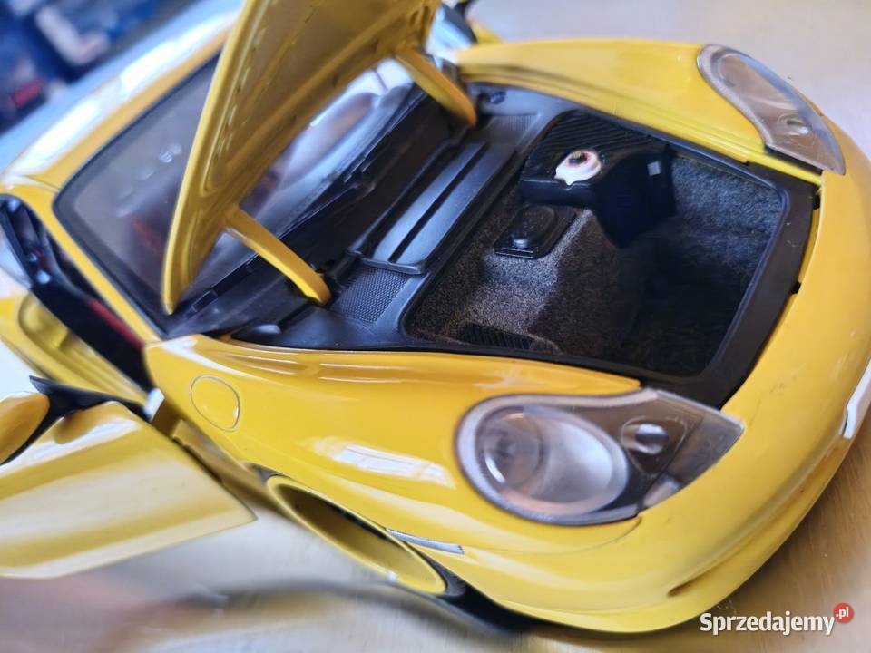 Model Porsche 911 GT3 996 118 Autoart Legnica