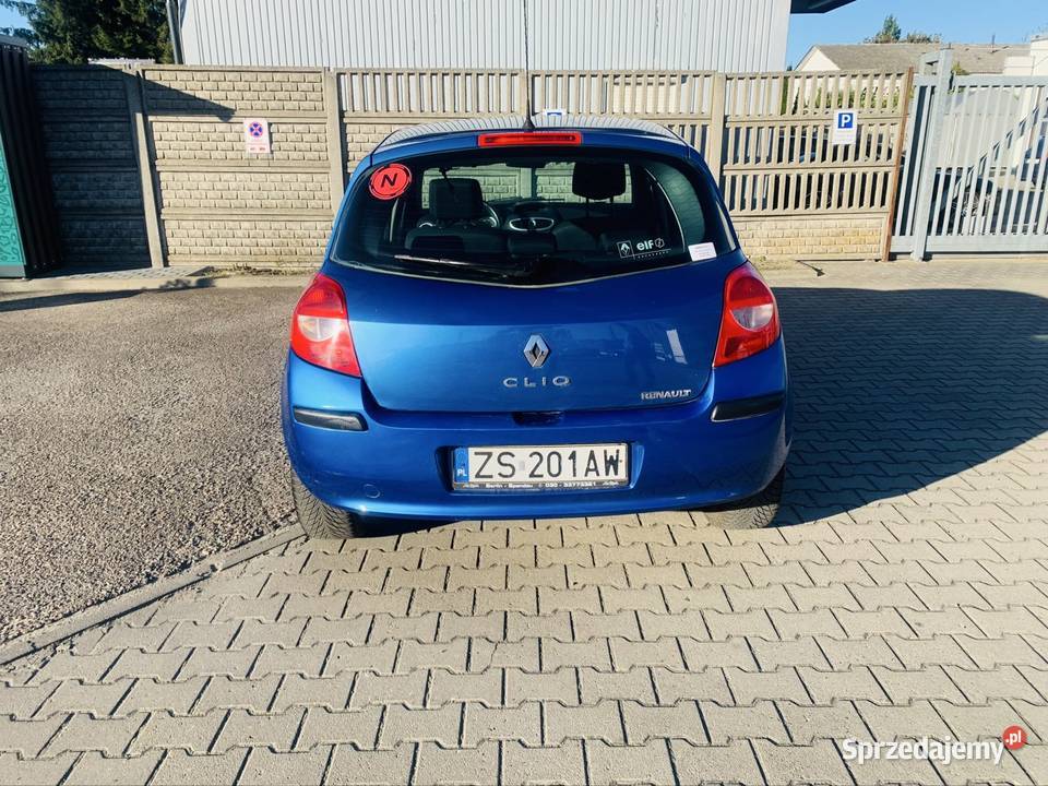 Wynajem renault clio 15 dCi Szczecin usługi moto
