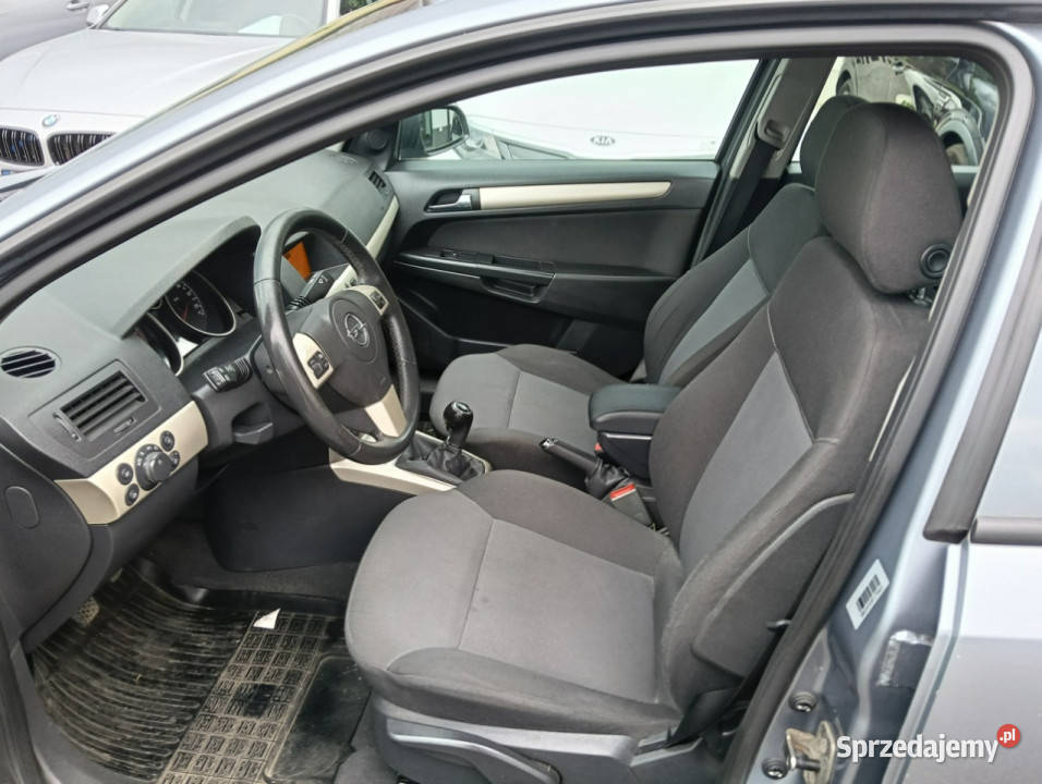 Opel Astra Climatronic Serwis Doinwestowany H kurtyny powietrzne Chrzanów