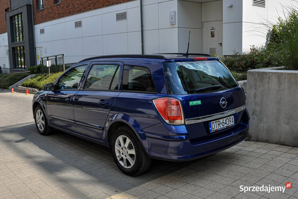 Opel Astra 16 105 Rok produkcji 2005 Wrocław