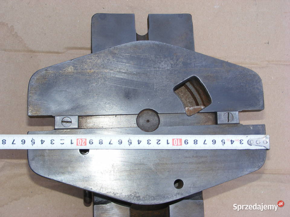 Imadło maszynowe 130 mm obrotowe 25 FV Wałcz