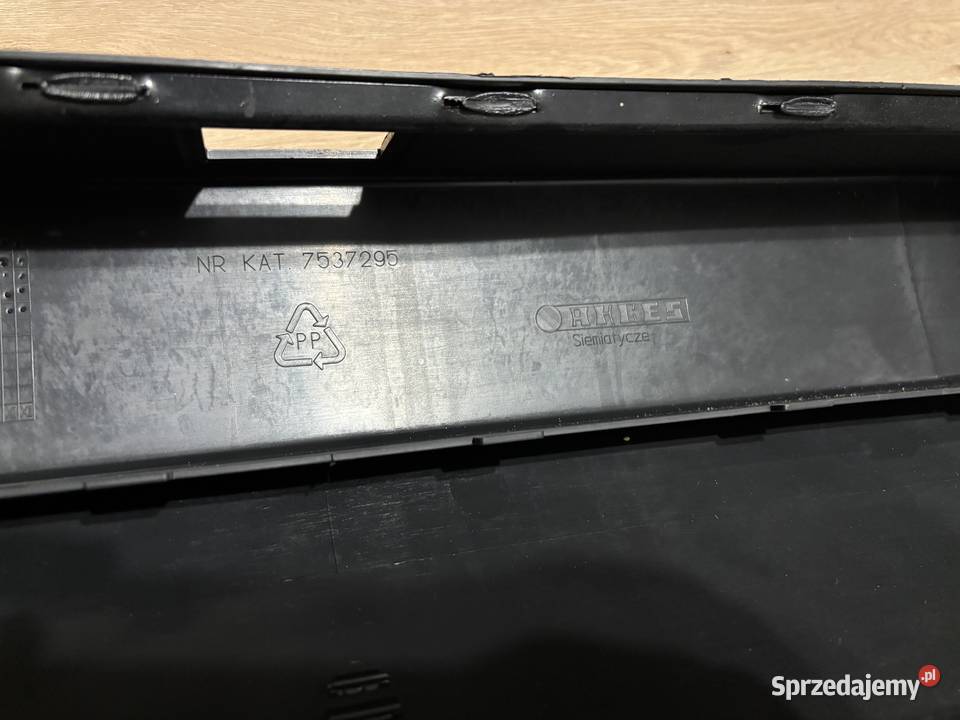NOWY Zderzak tylny plastikowy Fiat 126p EL FL Zderzaki Warszawa
