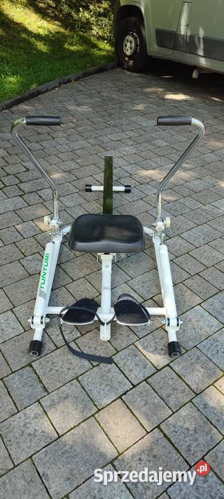 Wioślarz TUNTURI hydrauliczny składany Jasień
