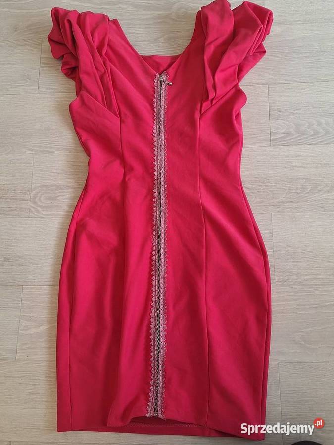 Elegancka czerwona sukienka r 36