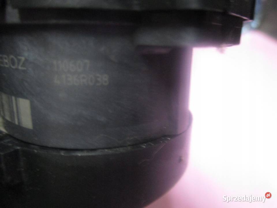 BMW 1 E90 E91 E92 20 i 11r 163 4136R038 ZAWÓR Zawory podciśnienia świętokrzyskie