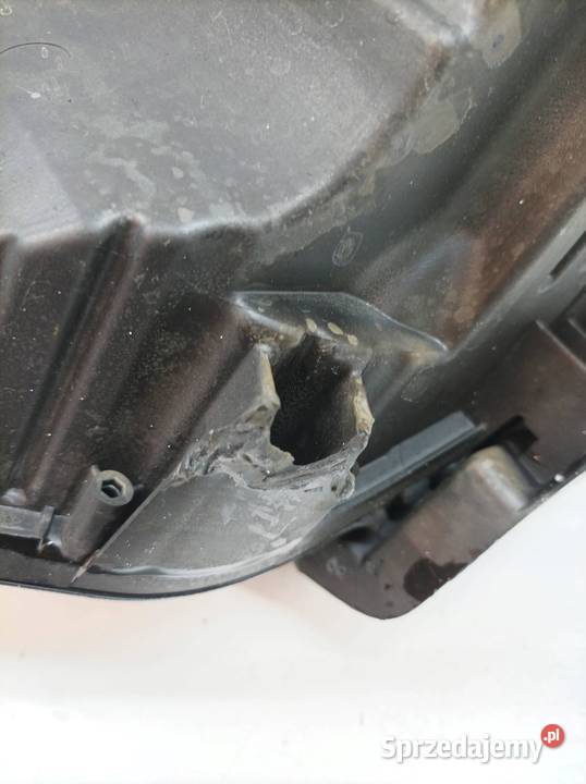 LAMPA PRZÓD PRAWA EU USZKODZONA Alfa Romeo świętokrzyskie