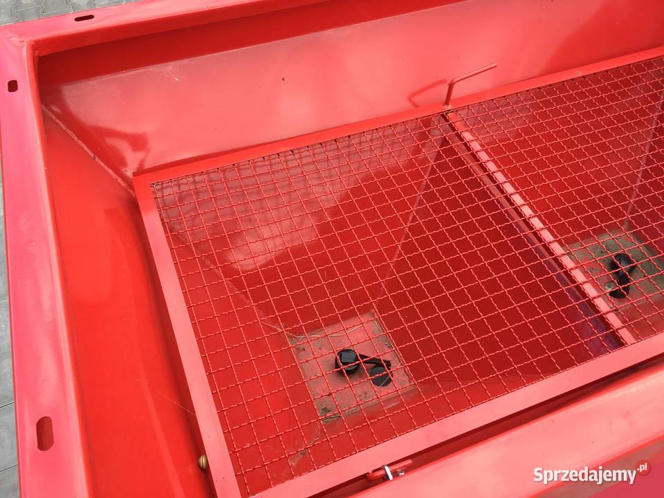 Lejek Rozsiewacz do nawozu 600L TYTAN STRUMYK nieuszkodzony świętokrzyskie Bałtów