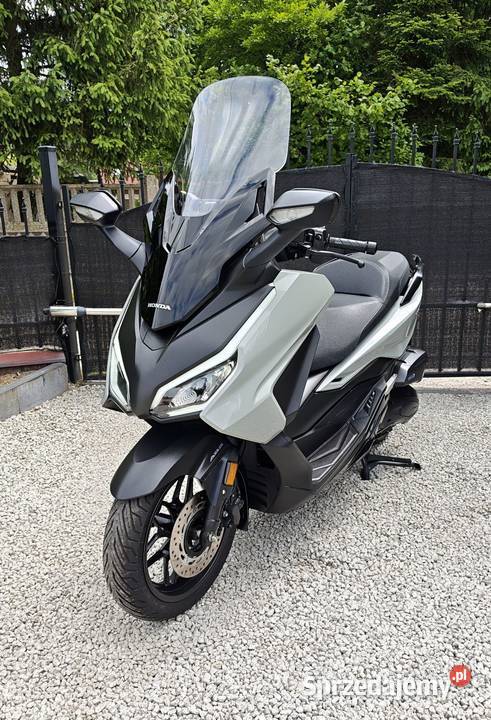 Skuter Honda Forza 125cc 2023r LIFT 8900 FULL Łask sprzedam
