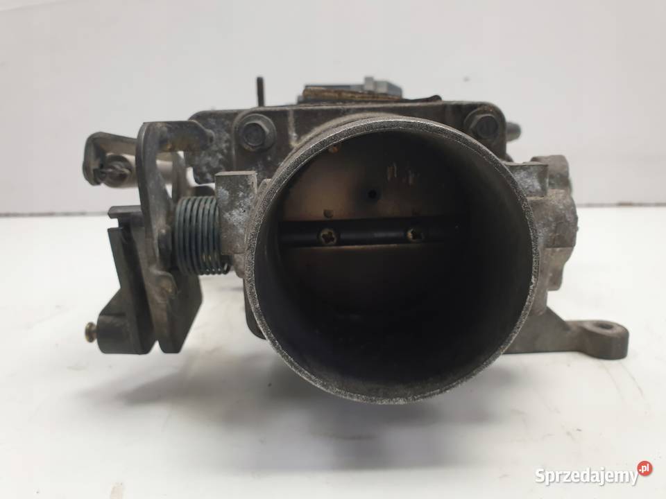 PRZEPUSTNICA Ford Crown Victoria II 46 V8 Przepustnice sprzedam