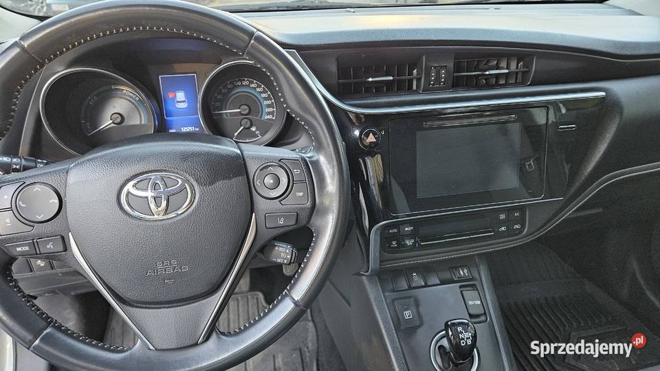 Toyota Auris II Hybrid 2018R Lublin sprzedam