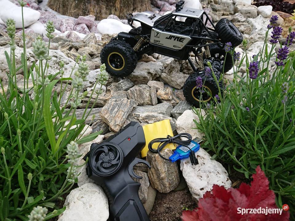 Auto zdalnie sterowane 2 baterie x 30 minut Łazy