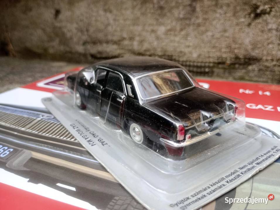 GAZ WOŁGA M24 kolekcja kultowe auta PRL model Warszawa