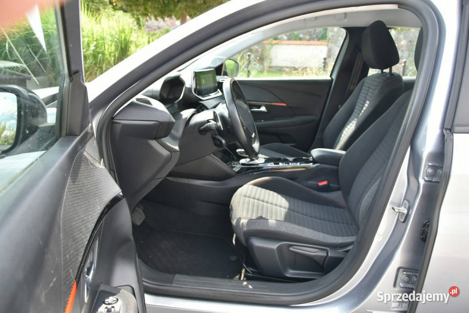 Peugeot 208 12PureTech 100 AUTOMAT 2022r FullLED Samochody osobowe Kampinos