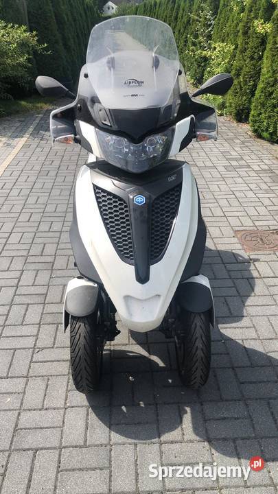 Piaggio MP3 300 Urban Kat B Bezwypadkowy Rok produkcji 2017 Częstochowa