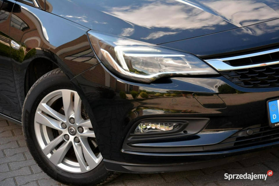 Opel Astra Ledy Front Assist Navi Kamera 2xPark benzyna mazowieckie Ostrów Mazowiecka sprzedam