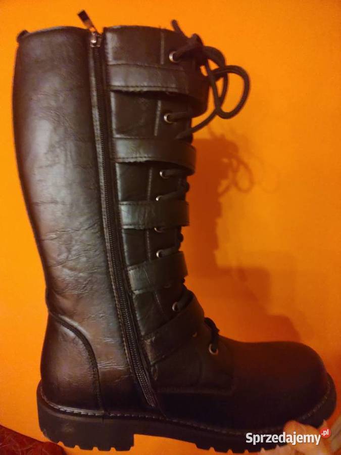 wysokie buty z klamrami Zielona Góra