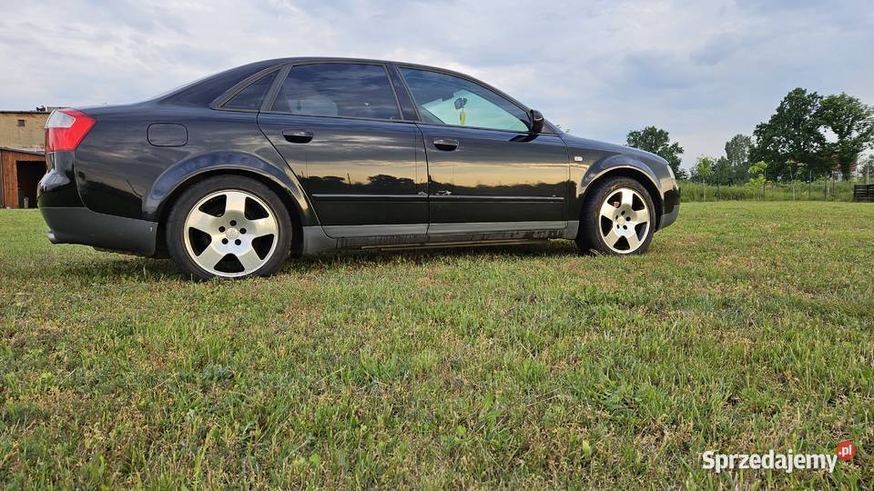Audi A4 B6 1 8T LPG monitory w zagłówkach