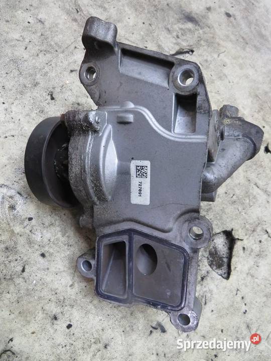 POMPA WODY AVENSIS T29 16 D4D 727091