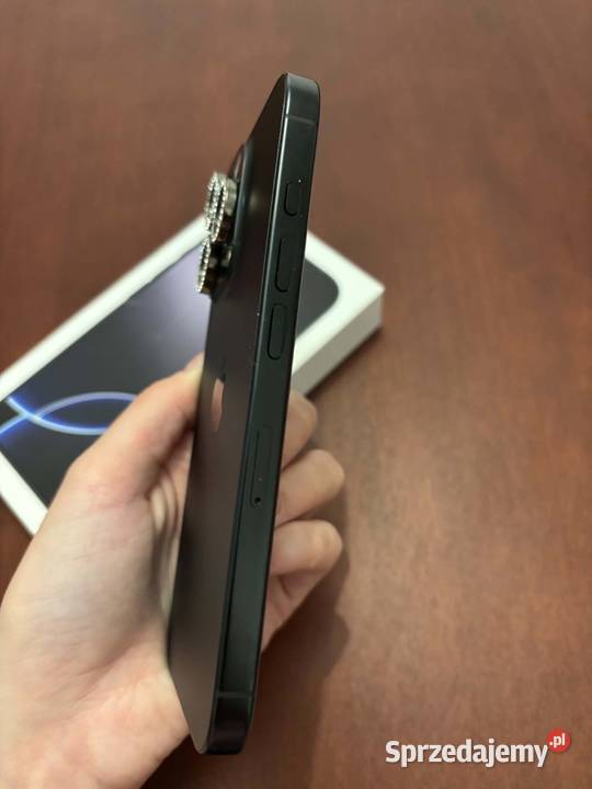 iPhone 16 Pro sprzedam