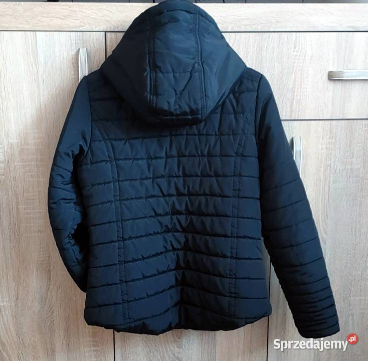 Kurtka damska czarna marki Greenpoint 40 Brzeg