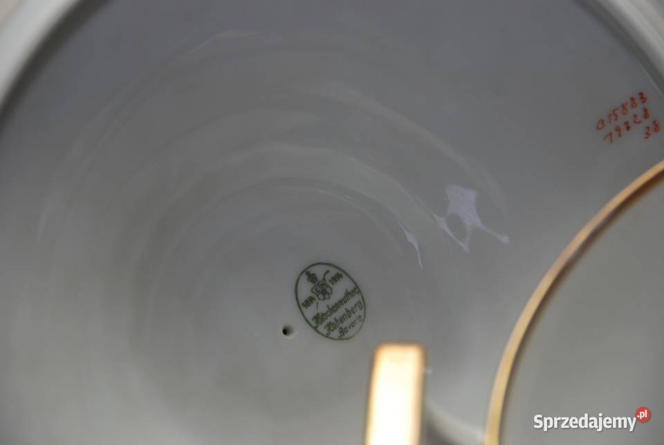 Hutschenreuter Waza z pokrywą porcelana zdobiona Kalinowo