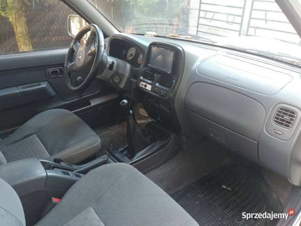 Nissan Navara Holownik Miejski Pomoc Drogowa mazowieckie Sochaczew