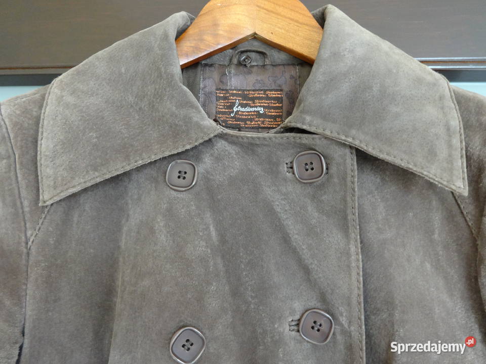 Czekoladowy płaszczyk ze skóry Stradivarius łódzkie Tomaszów Mazowiecki