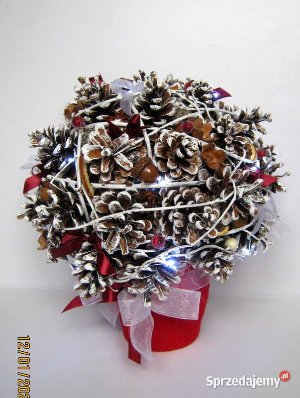 Stroik z szyszek z dodatkami z oświetleniem Dekoracje świąteczne Kraków