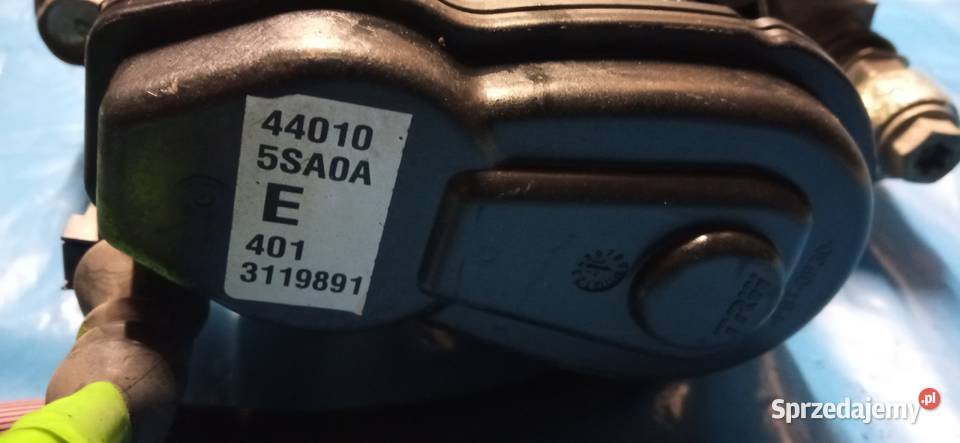 NISSAN LEAF II ZE1 JARZMO zacisk hamulcowy Piła