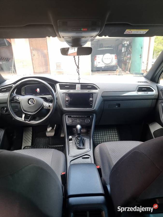 Volkswagen tiguan rline 15 TSI 41000 2019 Jarosław