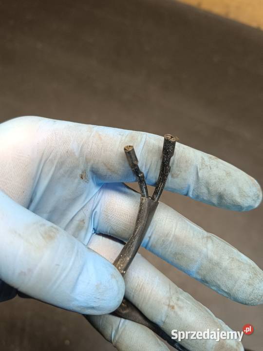Przewód zasilający kabel czujnik stopu przód Gołaczewy