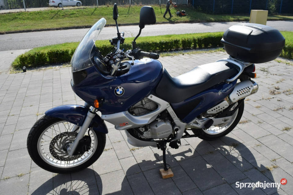 BMW F oryginalny stan obniżony kufer wysoka Śrem sprzedam