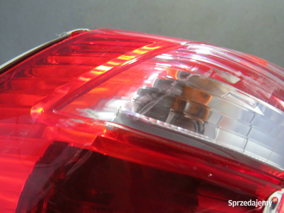 SUZUKI BURGMAN 400 2004 K4 250 lampa tył tylna mazowieckie