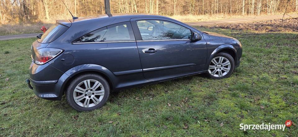 Opel Astra H GTC nieuszkodzony