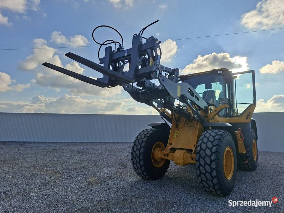 Ładowarka kołowa VOLVO L60H2 widły karetka Warszawa sprzedam