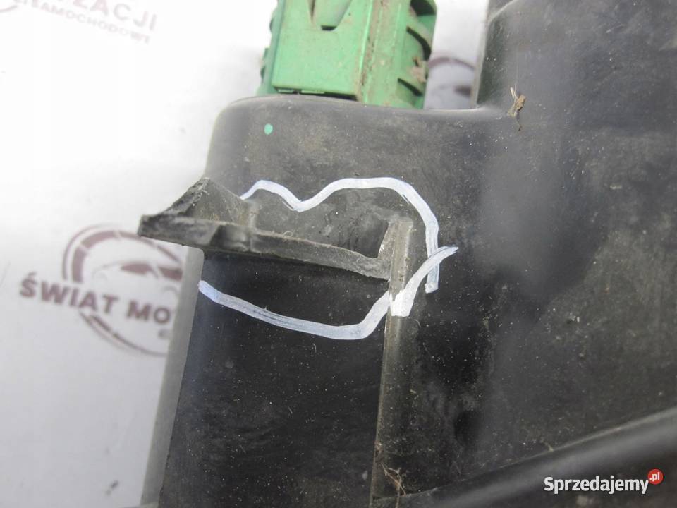 FIAT 500 10r lampa prawy przód ANGLIK Lampy przeciwmgielne