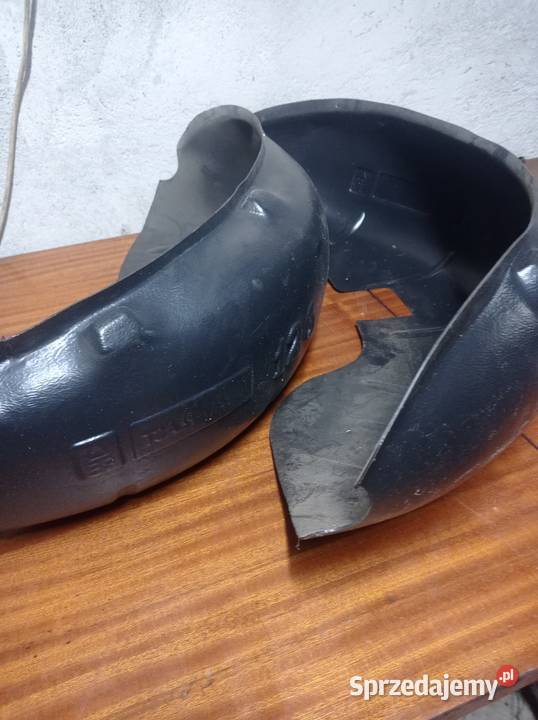 Nadkola plastikowe nieużywane Fiat 126p łódzkie Łubno