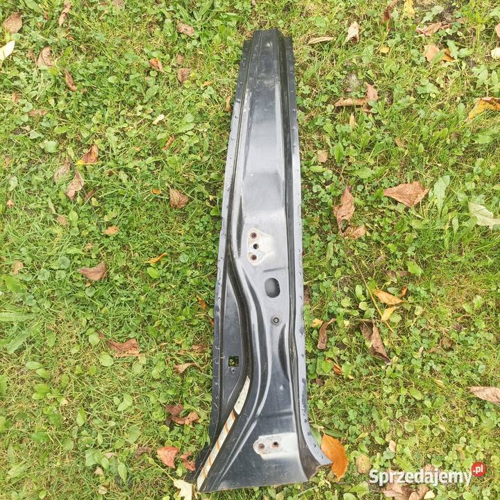 SUBARU IMPREZA III 5D HB słupek środkowy lewy śląskie