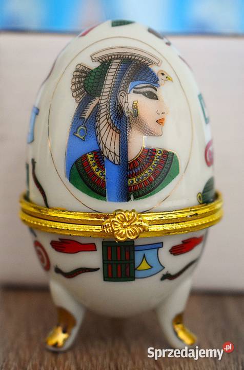 Porcelanowa miniaturka wazy z talerzykiem Porcelana i szkło Chełmno