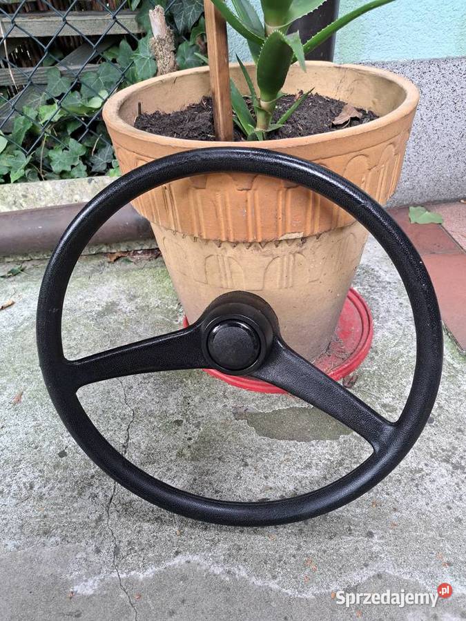 Skrzynka z kluczami Fiat 126p125p