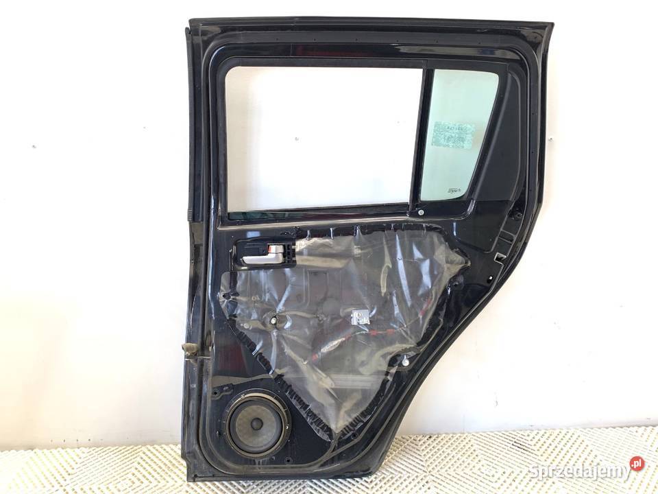DRZWI PRAWY TYŁ SUZUKI SWIFT III Hatchback osobowe sprzedam