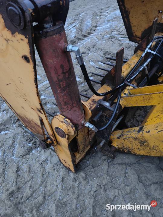 Wycinak do kiszonki szczękowy na tur mocowanie Ładowacze czołowe Nowa Karczma