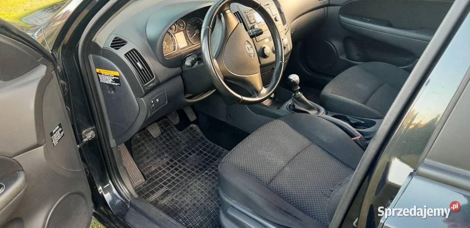 Hyundai i30 16crdi Stan nieuszkodzony sprzedam