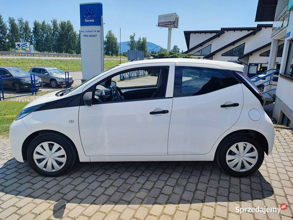 Toyota Aygo AYGO 10 x oryginał lakier II 2014 Ustroń