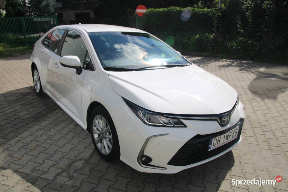 Toyota Corolla 18 Hybrid Comfort VAT 23 Zarejestrowany w Polsce Corolla Wrocław