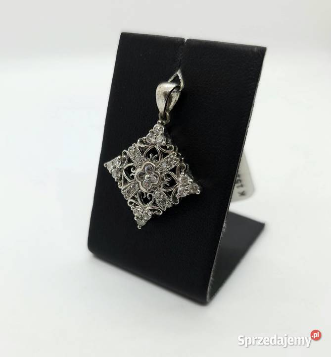 Srebrna zawieszka próby 925 333g srebro Biżuteria warmińsko-mazurskie sprzedam