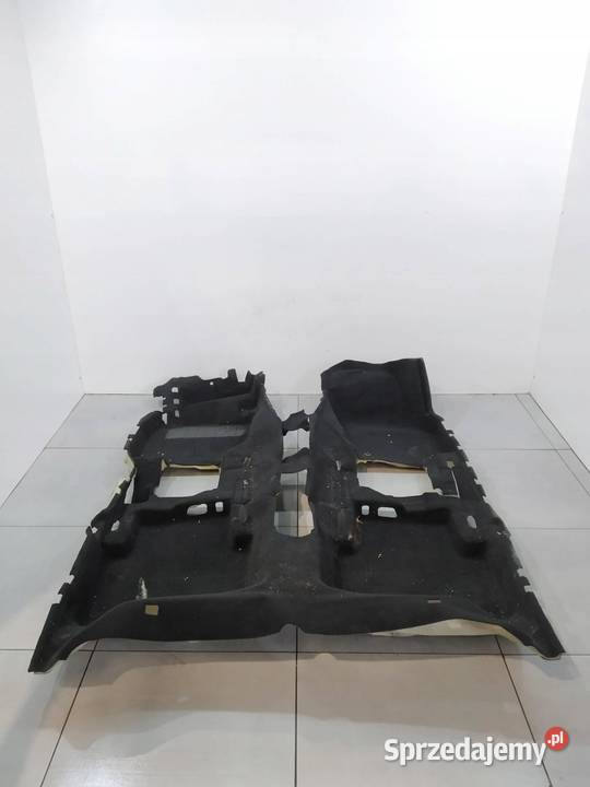 WYKŁADZINA WNĘTRZA DYWAN PODŁOGA Skoda Superb IV