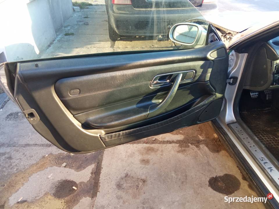 Mercedes slk r 170 wnętrze fotele boczki deska Nowe Miasto Lubawskie