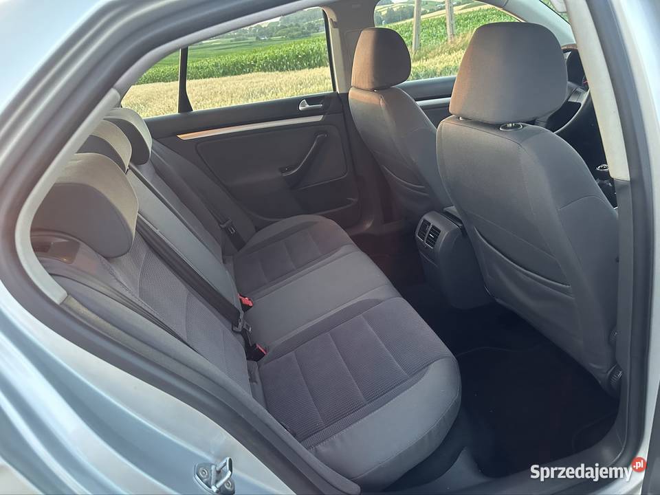 VW Jetta V 16MPi 102 2007 z Niemiec podkarpackie
